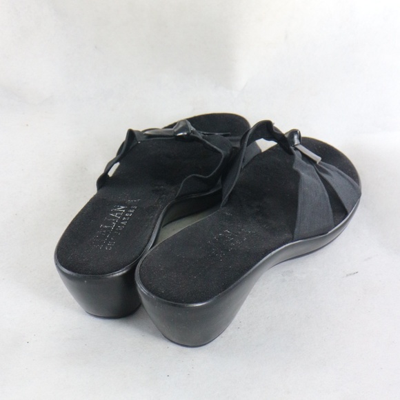 ITALIAN SHOEMAKERS Black Cross Strap Bow Sandals Sz 8 US Women - Picture 3 of 8